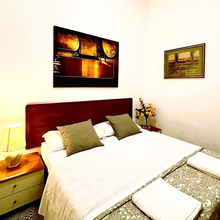 4 Bed Rooms Luxury Apartment Near Colosseum Roma Ngoại thất bức ảnh
