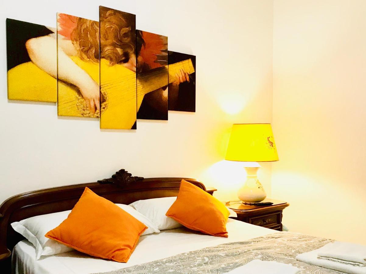 4 Bed Rooms Luxury Apartment Near Colosseum Roma Ngoại thất bức ảnh