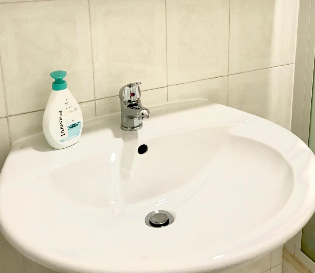 4 Bed Rooms Luxury Apartment Near Colosseum Roma Ngoại thất bức ảnh