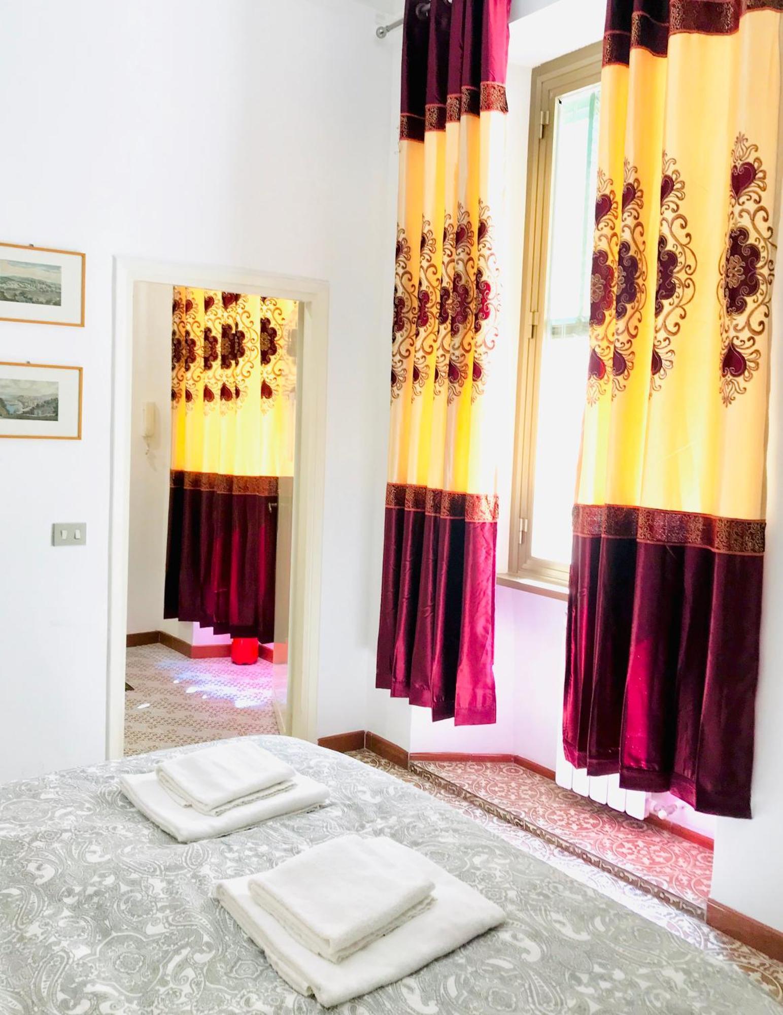 4 Bed Rooms Luxury Apartment Near Colosseum Roma Ngoại thất bức ảnh
